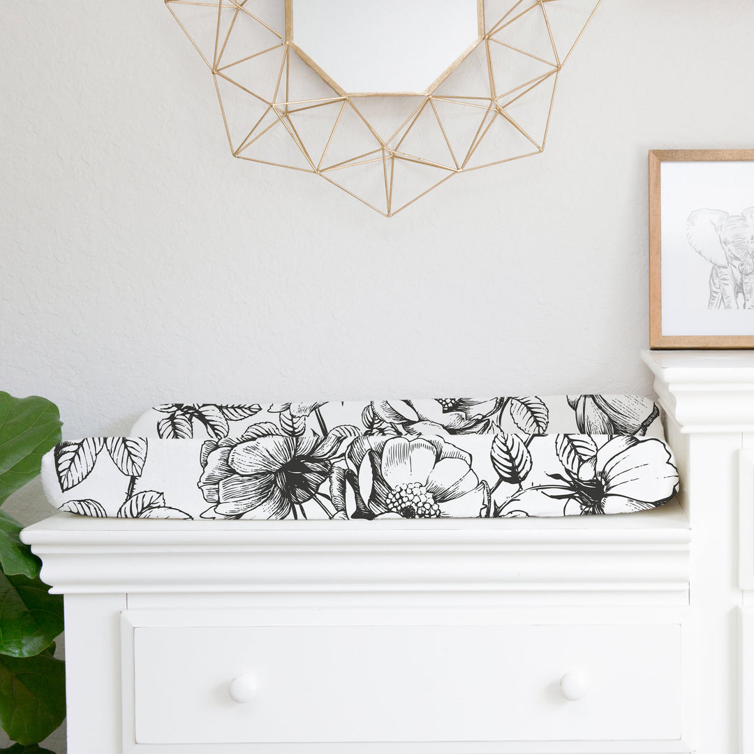 Black and White Floral Crib Sheet in Emmaline